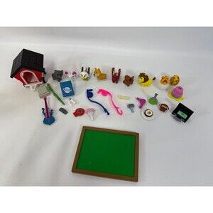 Roblox Celebrity Collection - Adopt Me: Pet Store Deluxe Playset